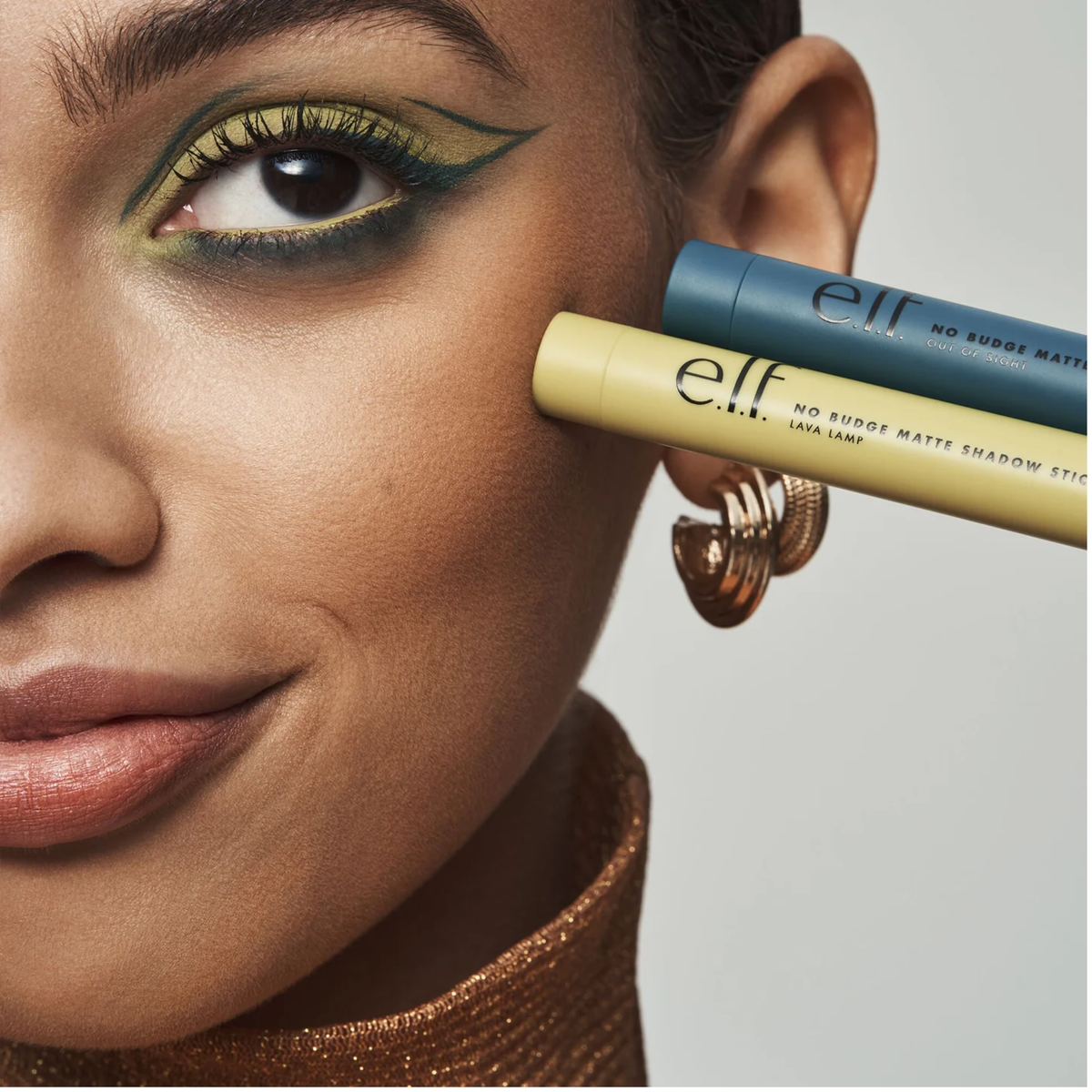 e.l.f. No Budge Matte Eyeshadow Stick met romige, blendbare formule