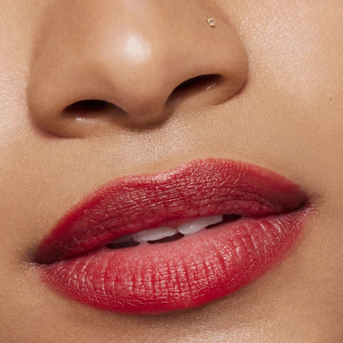e.l.f. Love Triangle Lip Filler Liner Hot Pink voor omlijnen en inkleuren