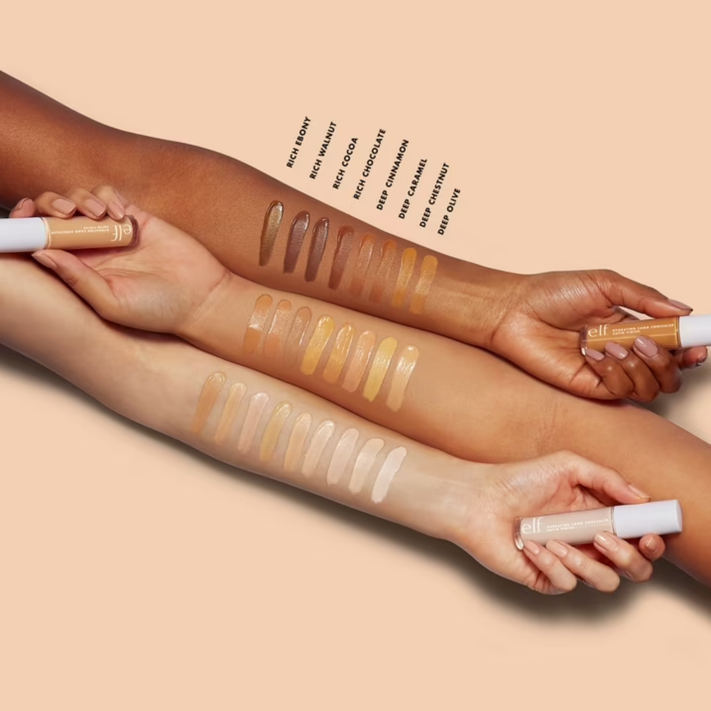 e.l.f. Hydrating Camo Concealer Deep Caramel met applicator