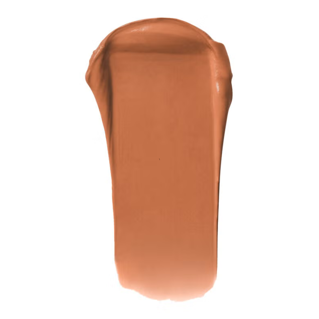 Swatch van e.l.f. O FACE Satin Lipstick Hustle in goudbruin