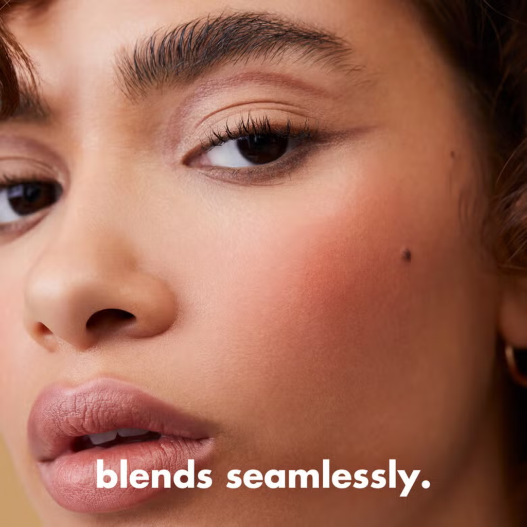 e.l.f. Luminous Putty Blush Isla del Sol uit de Gleam Come True Cadeauset